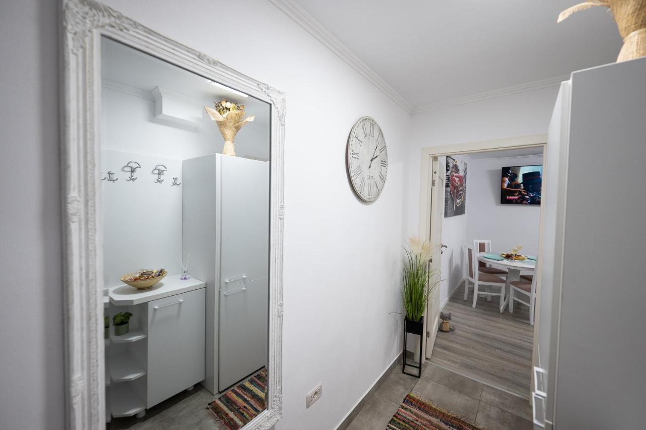 L&R Boutique Apartment Otelu Rosu Dış mekan fotoğraf