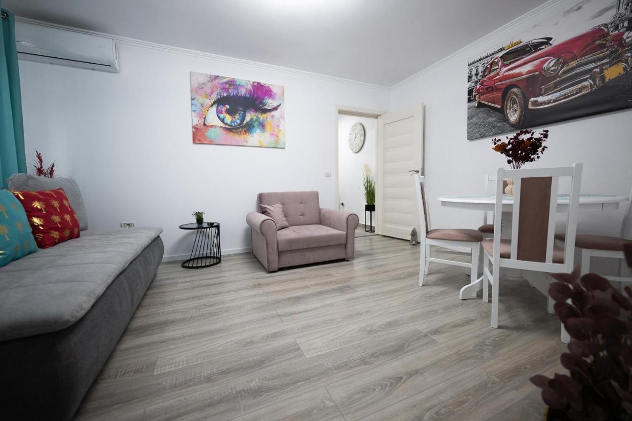 L&R Boutique Apartment Otelu Rosu Dış mekan fotoğraf