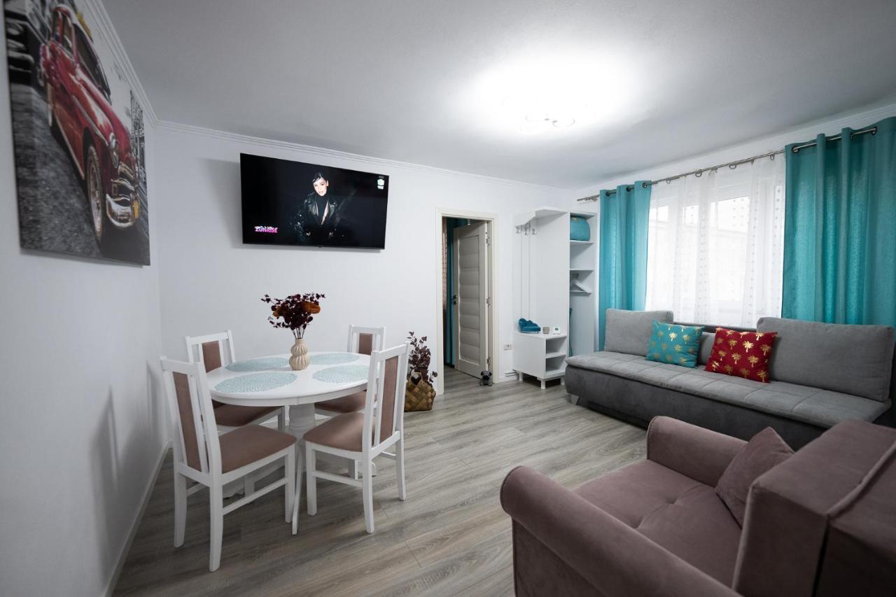 L&R Boutique Apartment Otelu Rosu Dış mekan fotoğraf