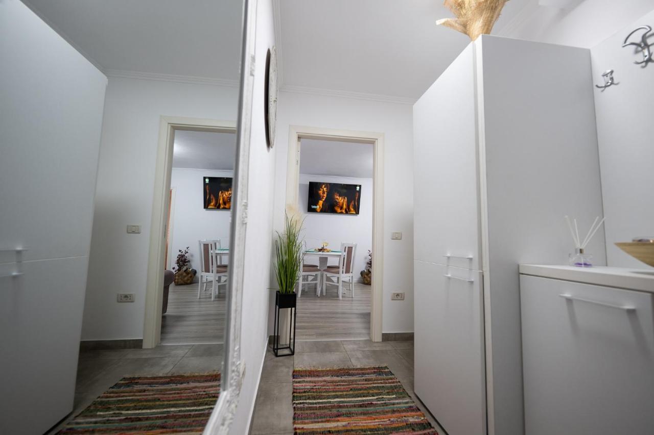 L&R Boutique Apartment Otelu Rosu Dış mekan fotoğraf
